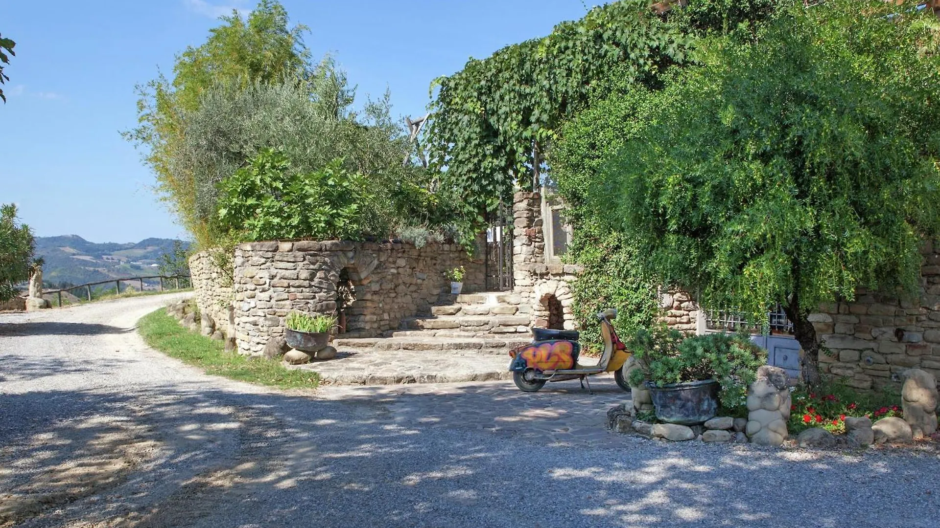 Apartment In Quiet And Green Environment With Swimming Pool Modigliana